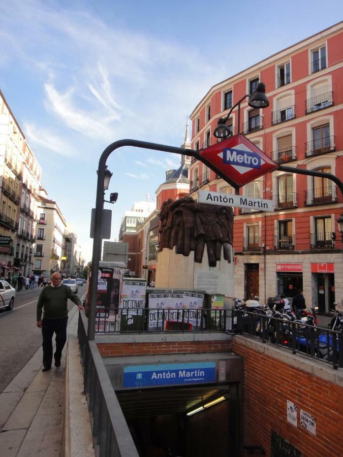 Apartamento En Calle Tres Peces Madrid Exteriör bild