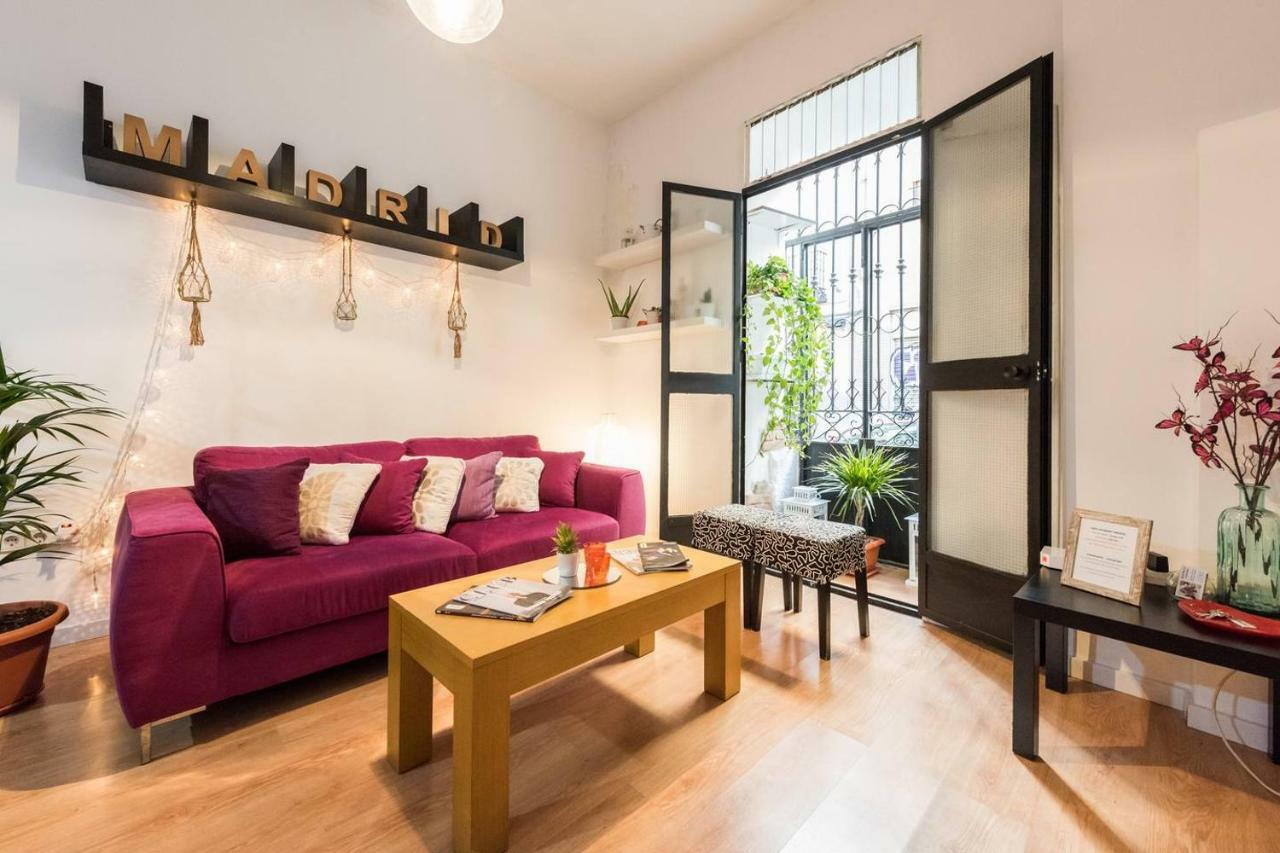 Apartamento En Calle Tres Peces Madrid Exteriör bild