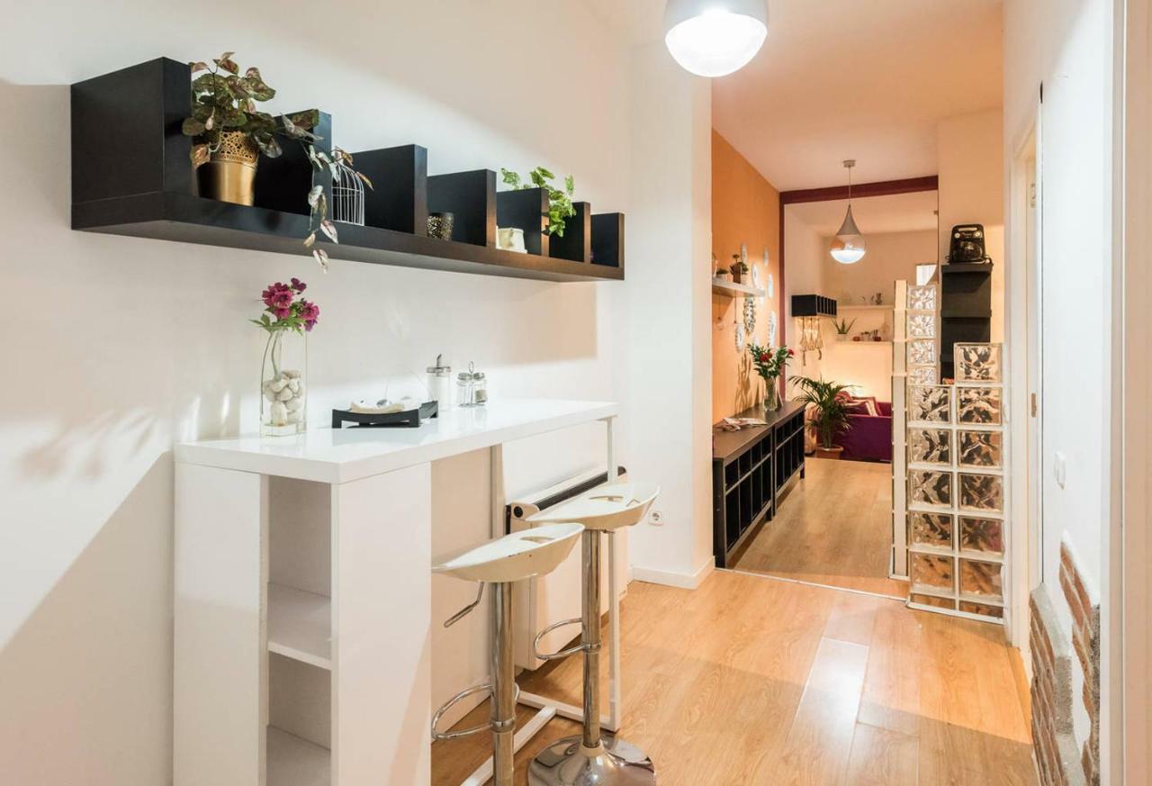 Apartamento En Calle Tres Peces Madrid Exteriör bild