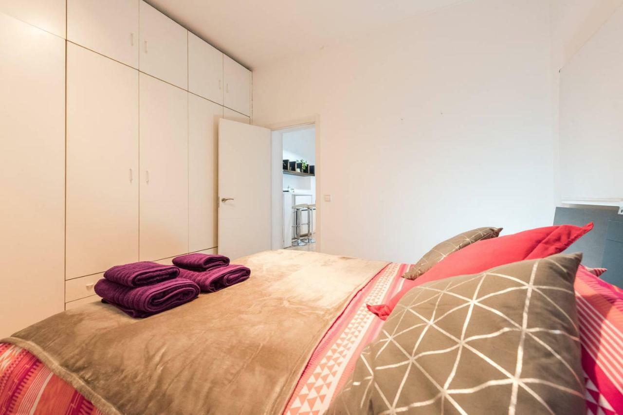 Apartamento En Calle Tres Peces Madrid Exteriör bild