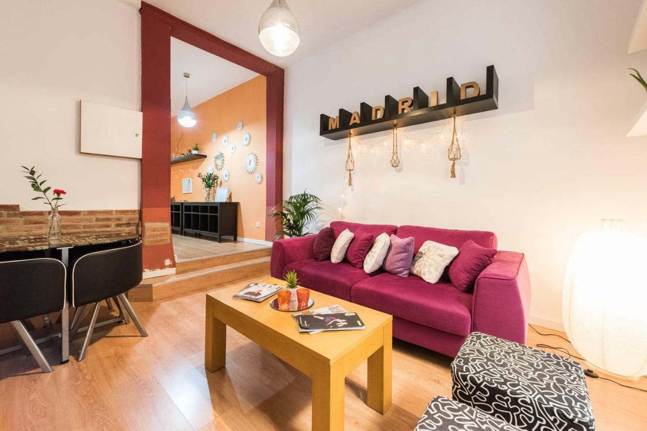 Apartamento En Calle Tres Peces Madrid Exteriör bild