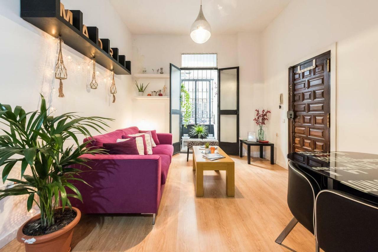 Apartamento En Calle Tres Peces Madrid Exteriör bild